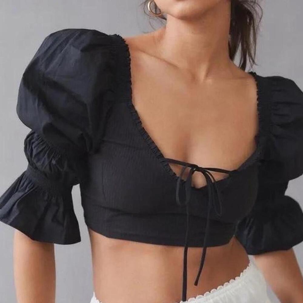 Urban outfitters black puff sleeve crop top size medium